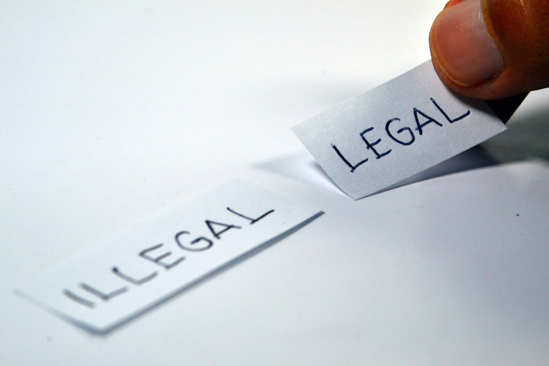 ilegal-legal